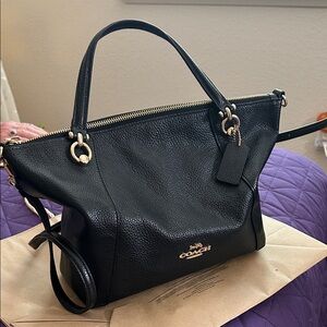 Coach Black Leather Shoulder Bag with Gold Hardware